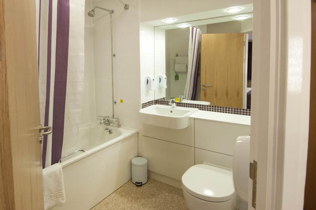 Premier Inn Glasgow Airport 佩斯利 外观 照片